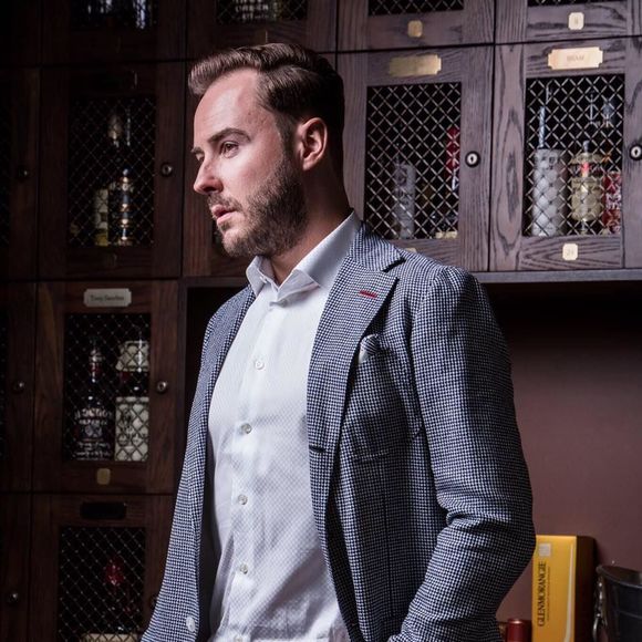 Meet your Posher, Brooks - Picture 1 of 1